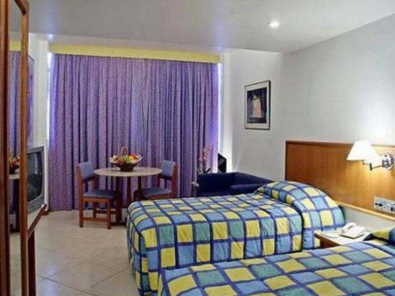 Hotel Sol Victoria Marina à Salvador Extérieur photo