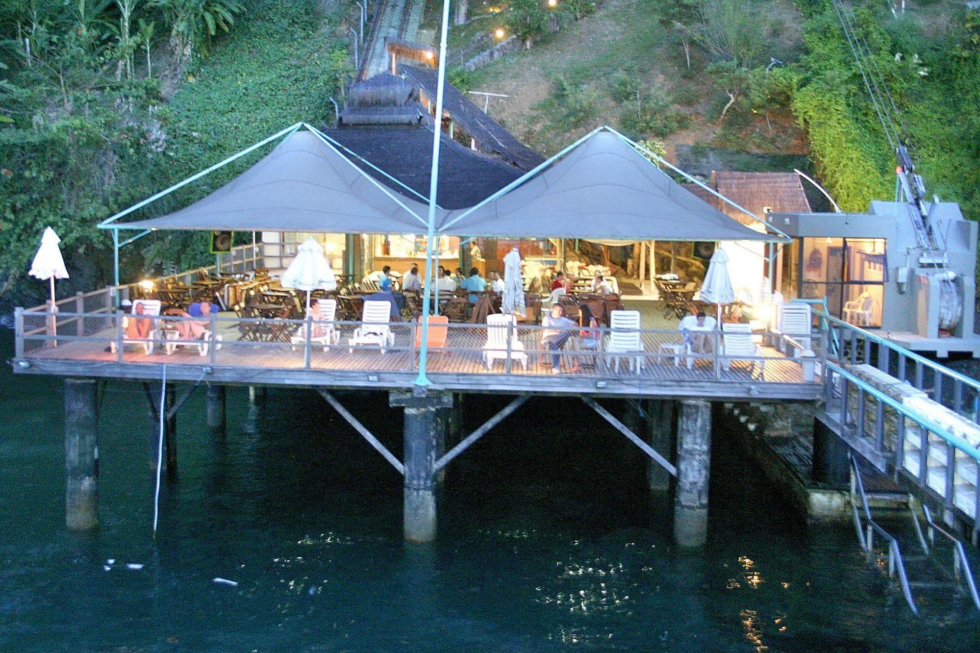 Hotel Sol Victoria Marina à Salvador Extérieur photo